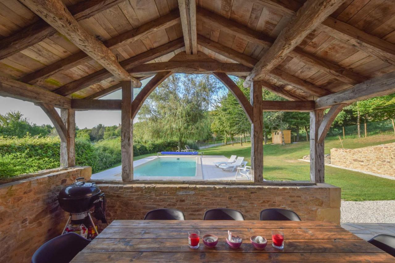 Domaine D'Essendieras Saint-Medard-d'Excideuil Exterior photo