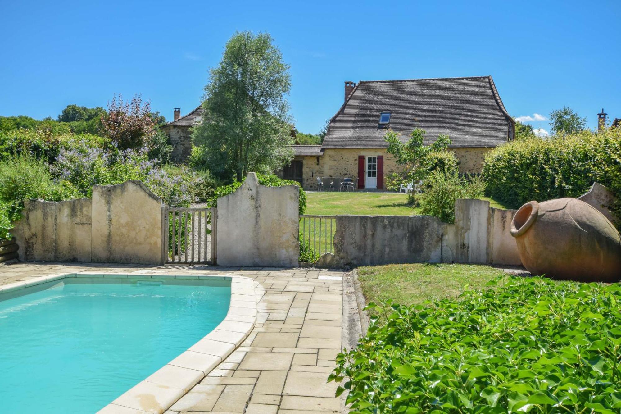 Domaine D'Essendieras Saint-Medard-d'Excideuil Exterior photo
